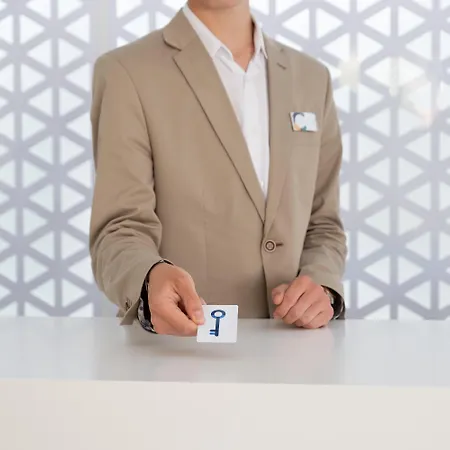 Fergus Style Carema Aparthotel Cala 'n Bosch