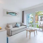 Fergus Style Carema 4* Cala en Bosch