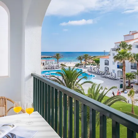 Fergus Style Carema Apart Otel 4*