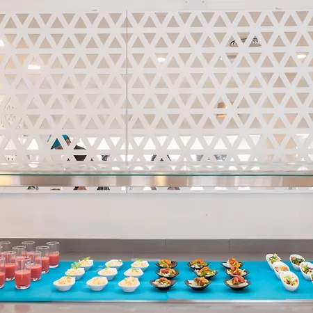 Fergus Style Carema 4* Cala'N Bosch (Menorca)