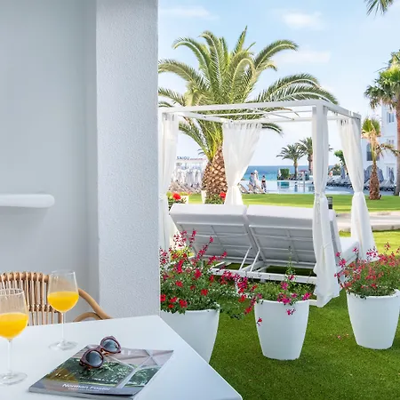 Fergus Style Carema Cala'N Bosch (Menorca)