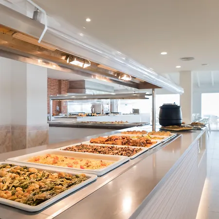 Fergus Style Carema Cala'N Bosch (Menorca)