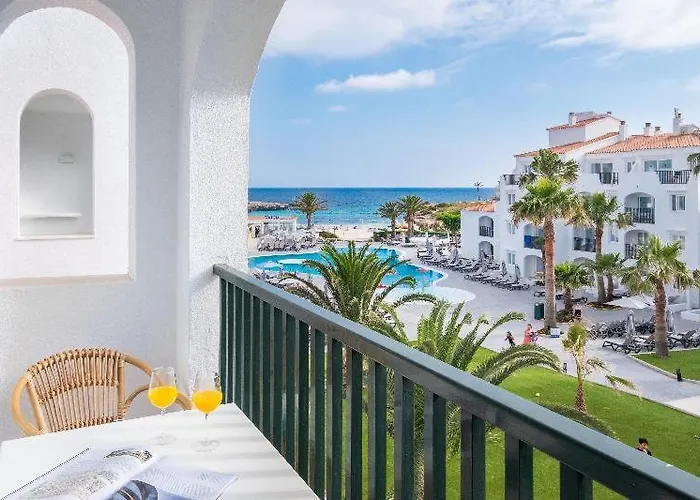 Fergus Style Carema Apartmanhotel 4*