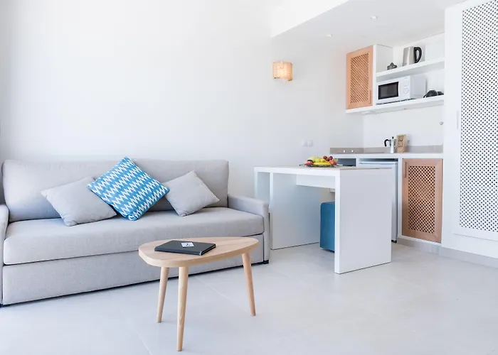 Apartmanhotel Fergus Style Carema Cala en Bosch