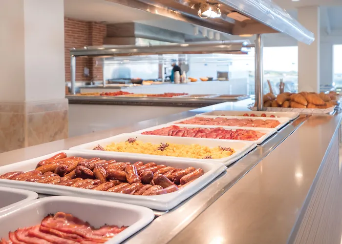 Fergus Style Carema 4*