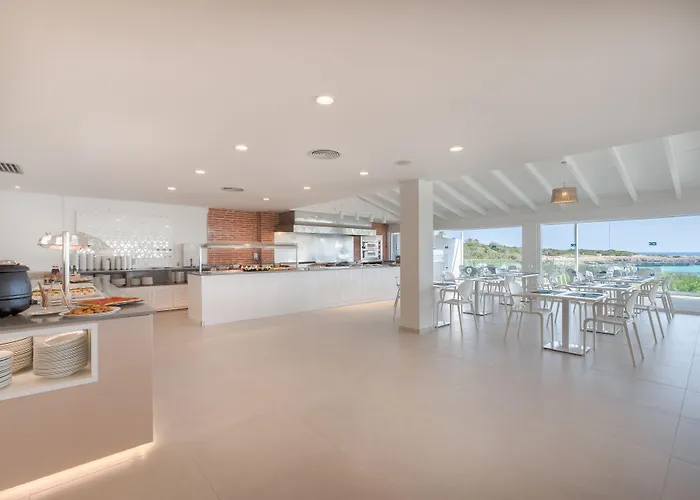 Apartmanhotel Fergus Style Carema