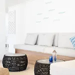 شقة فندقية Fergus Style Carema 4*