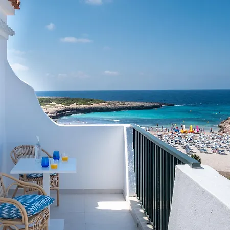 Fergus Style Carema Aparthotel