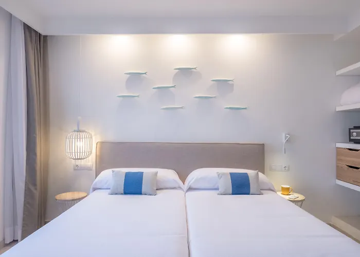 Fergus Style Carema 4*