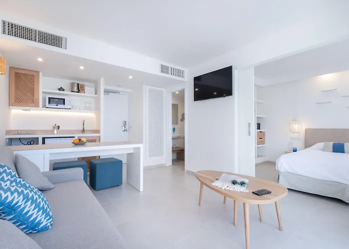 Appart hôtel Fergus Style Carema 4*