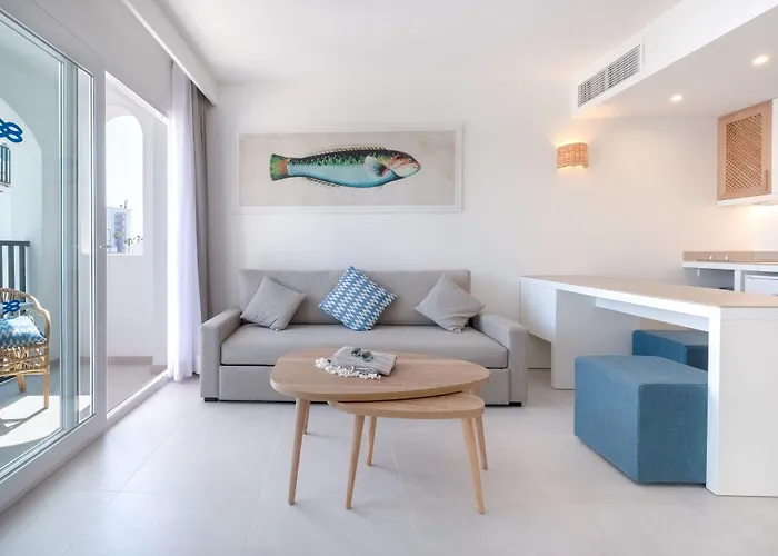 Fergus Style Carema Appart hôtel