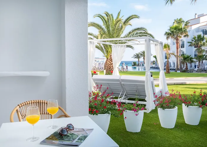 Fergus Style Carema Cala'N Bosch (Menorca)